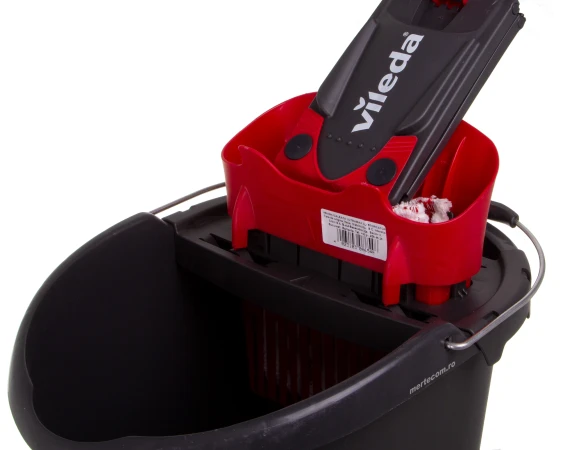 Galeata cu storcator si mop plat Vileda Ultramax