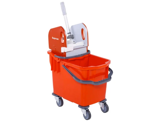 Carucior curatenie Bayersan rosu 2 compartimente, storcator profesional, roti cauciuc