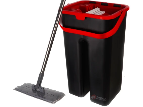Mop plat cu storcator si galeata 8 litri Magic Flat Mop Black