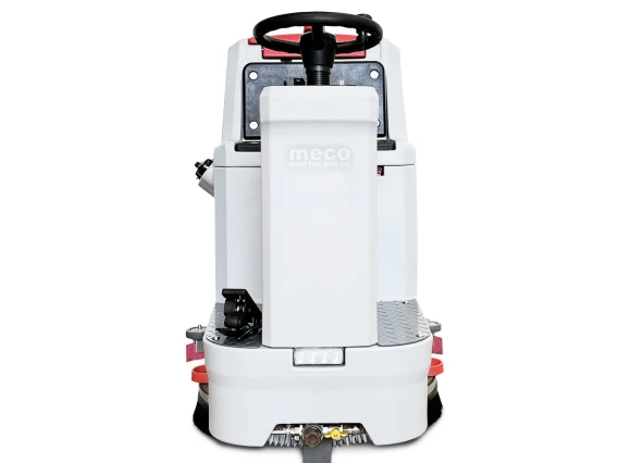 Masina spalat aspirat pardoseli cu om la bord Meco MC600